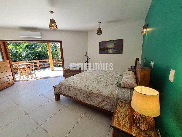 Casa com 5 suítes para locação de temporada em Itamambuca