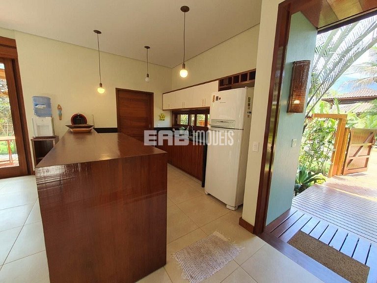 Casa para locação de temporada em Itamambuca, Ubatuba. Acomo