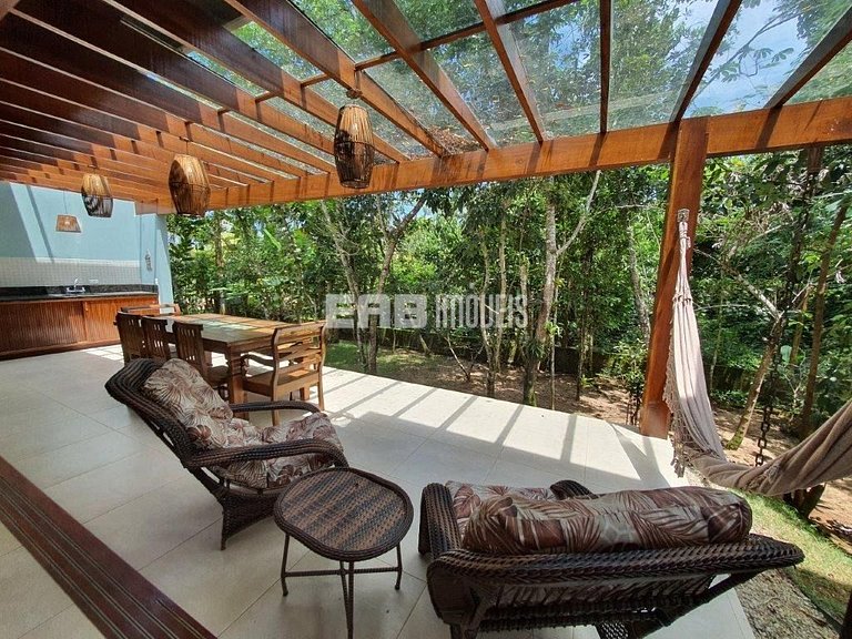 Casa para locação de temporada em Itamambuca, Ubatuba. Acomo