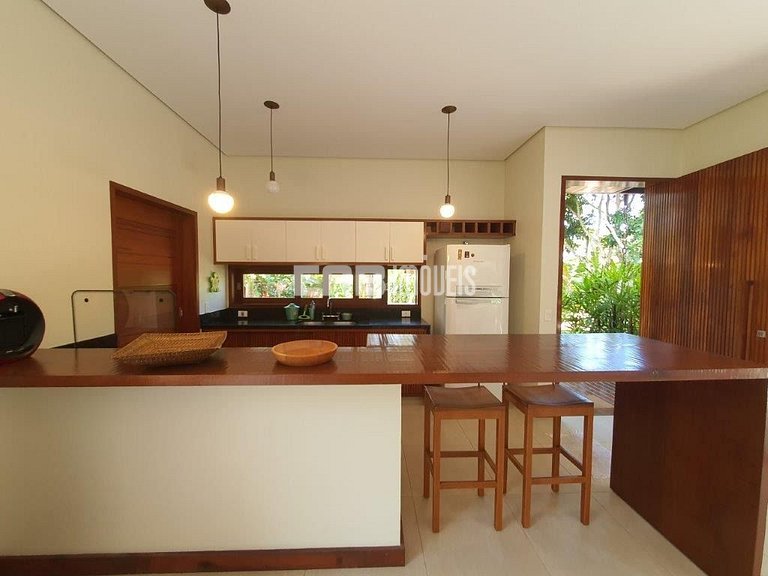 Casa para locação de temporada em Itamambuca, Ubatuba. Acomo