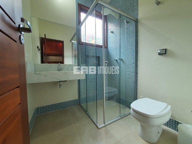 Casa para locação de temporada em Itamambuca, Ubatuba. Acomo