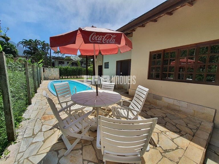 Casa para 13 pessoas em Itamambuca