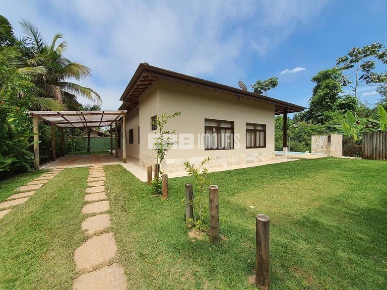 Casa para 13 pessoas em Itamambuca