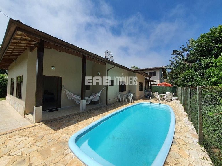 Casa para 13 pessoas em Itamambuca