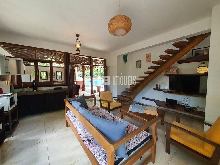 Casa com piscina para temporada em Itamambuca