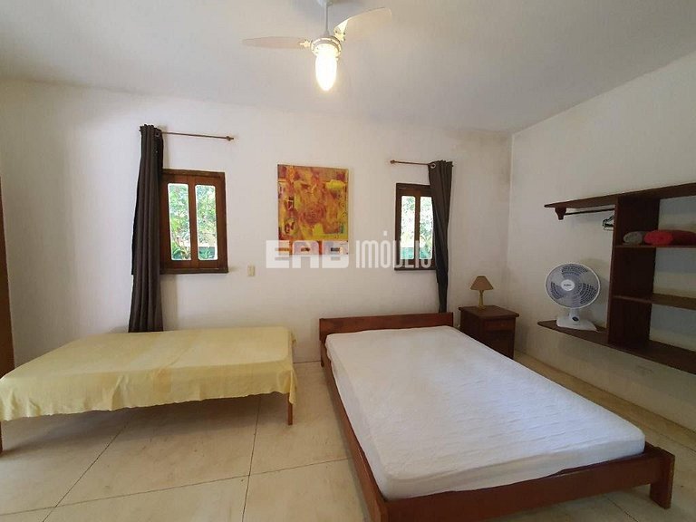 Casa com piscina para temporada em Itamambuca