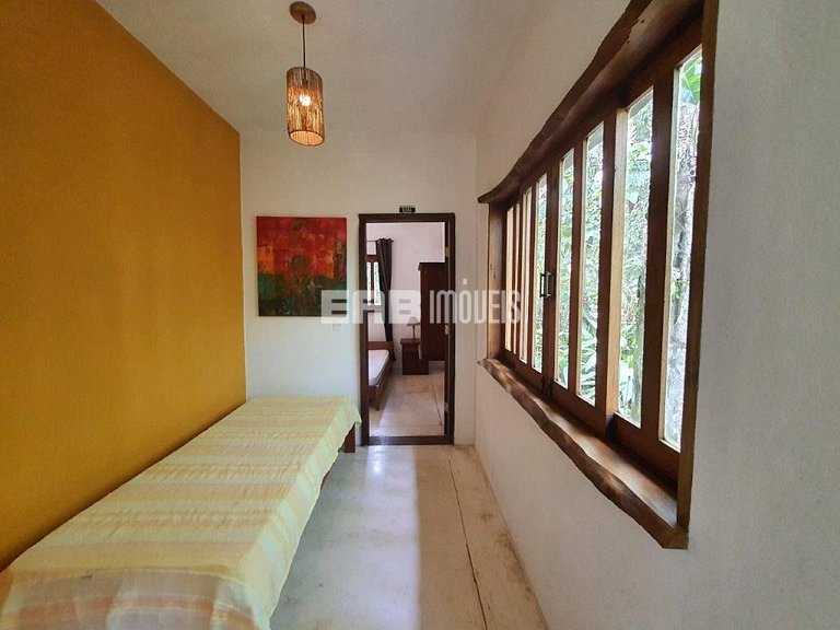 Casa com piscina para temporada em Itamambuca