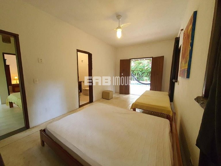 Casa com piscina para temporada em Itamambuca