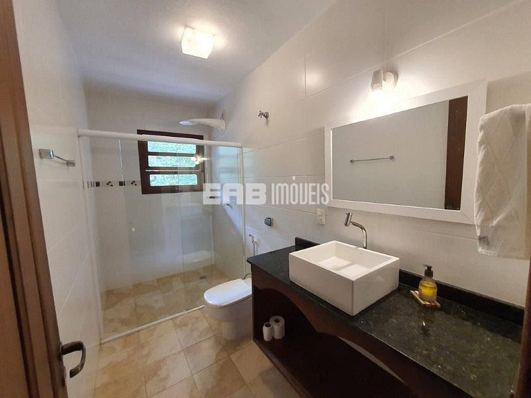 Casa com piscina para temporada em Itamambuca