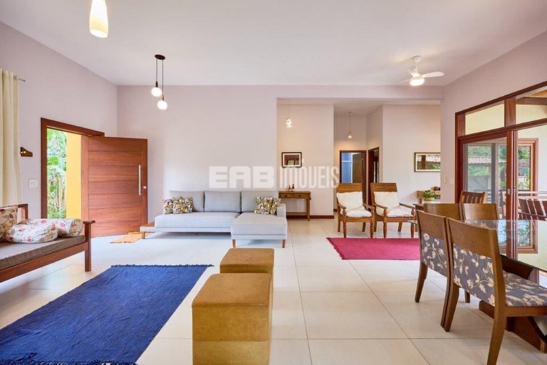 Casa para locação de temporada com 4 dormitórios, em Itamamb