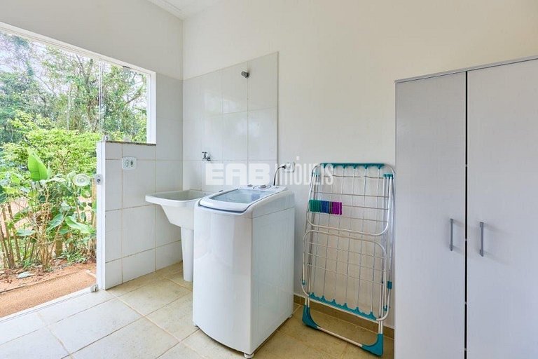 Casa para locação de temporada com 4 dormitórios, em Itamamb