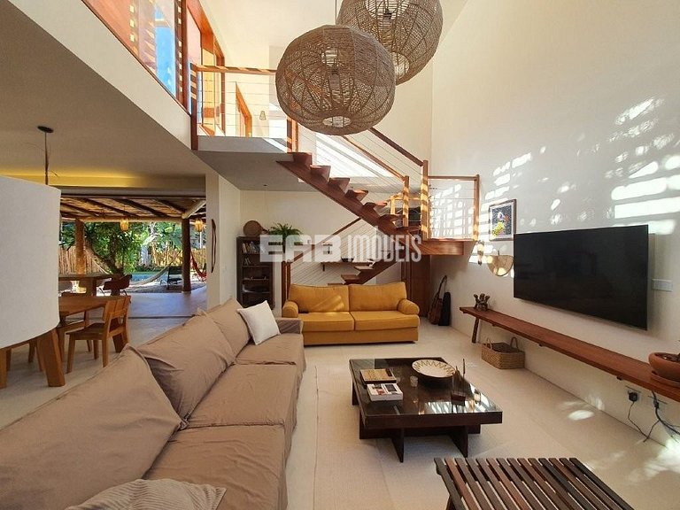 Casa moderna com 4 suítes e piscina em Itamambuca