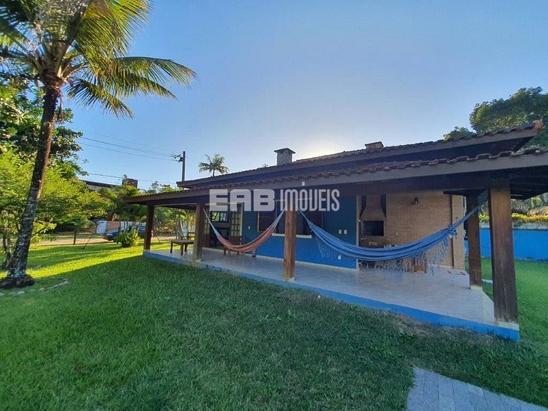 Em frente à área verde