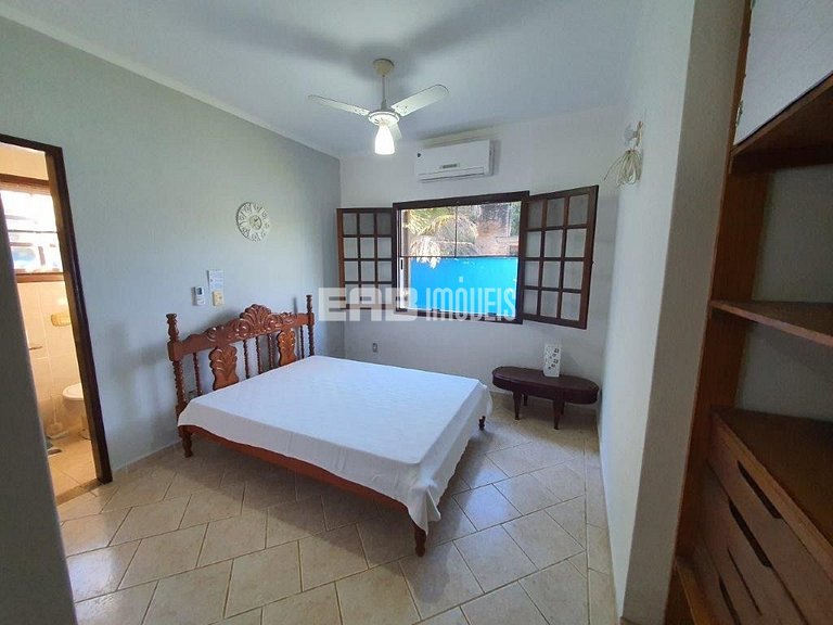 Em frente à área verde