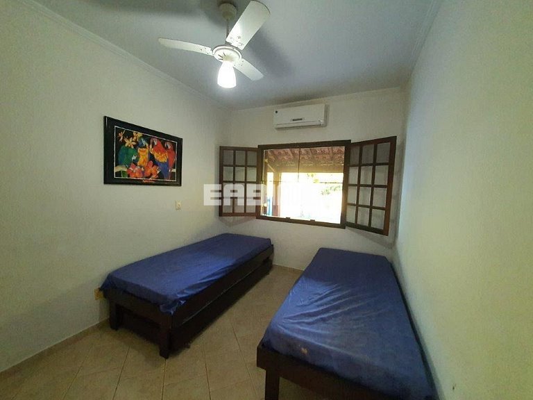 Em frente à área verde