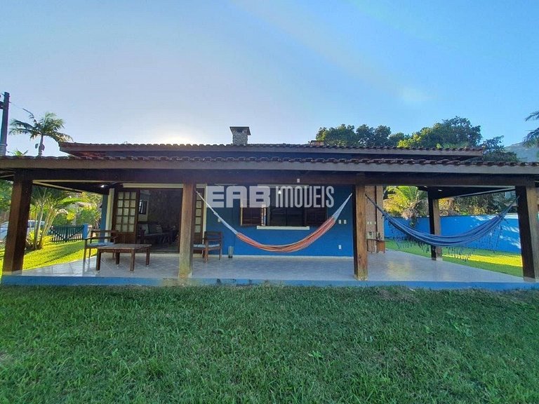 Em frente à área verde