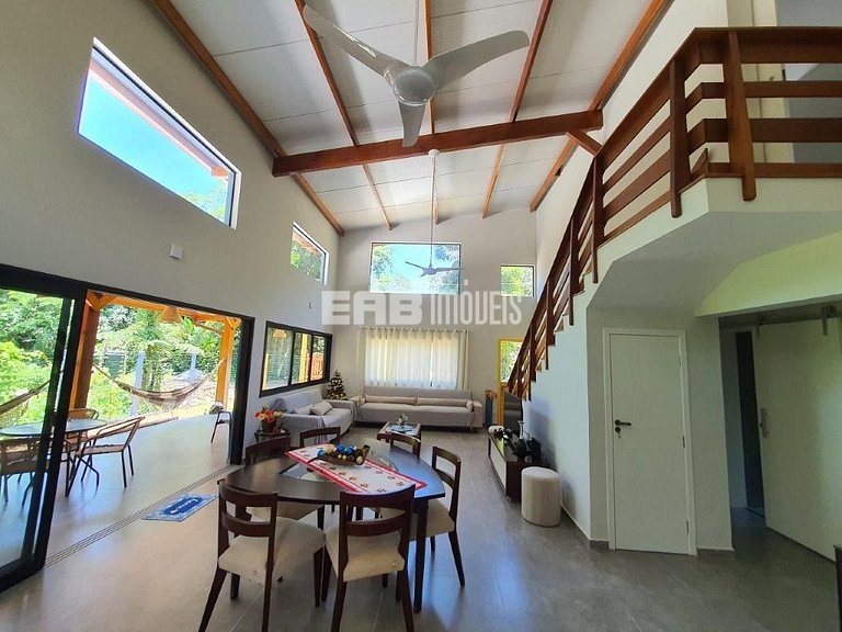 Casa na praia de Itamambuca