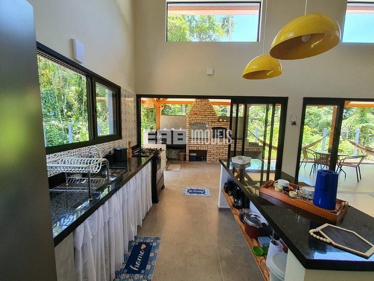 Casa na praia de Itamambuca