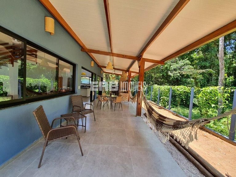 Casa na praia de Itamambuca