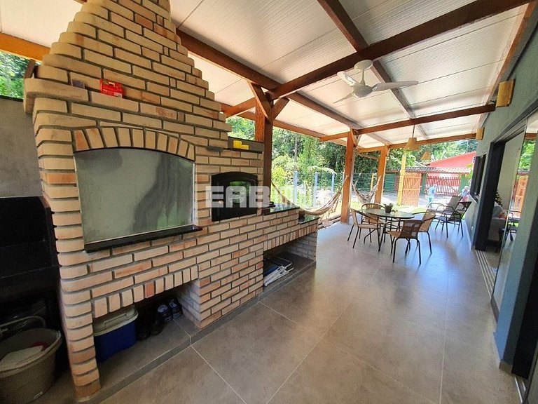 Casa na praia de Itamambuca