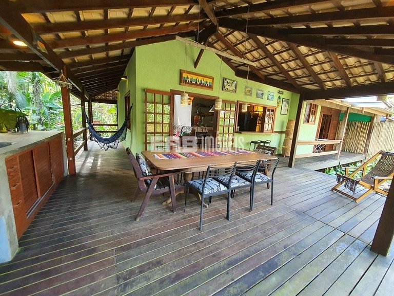 Charmosa casa de praia para locação em Itamambuca