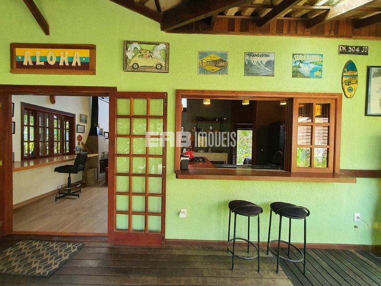 Charmosa casa de praia para locação em Itamambuca