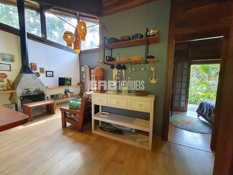 Charmosa casa de praia para locação em Itamambuca