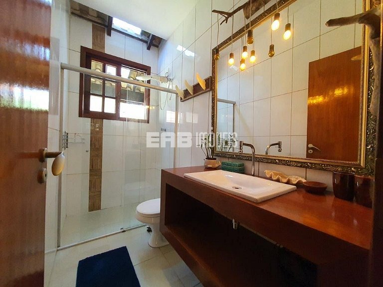 Charmosa casa de praia para locação em Itamambuca