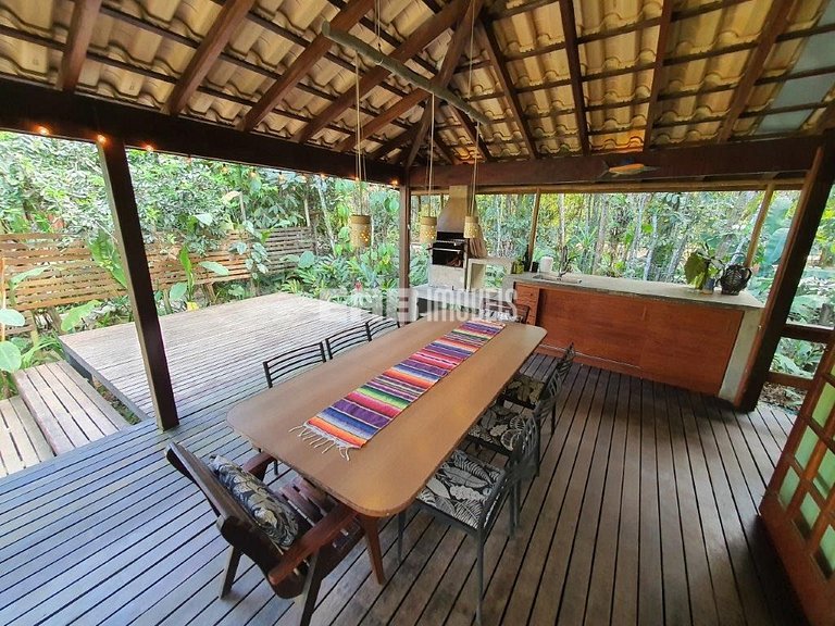 Charmosa casa de praia para locação em Itamambuca