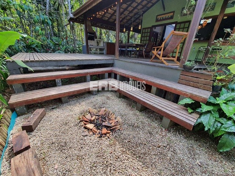 Charmosa casa de praia para locação em Itamambuca