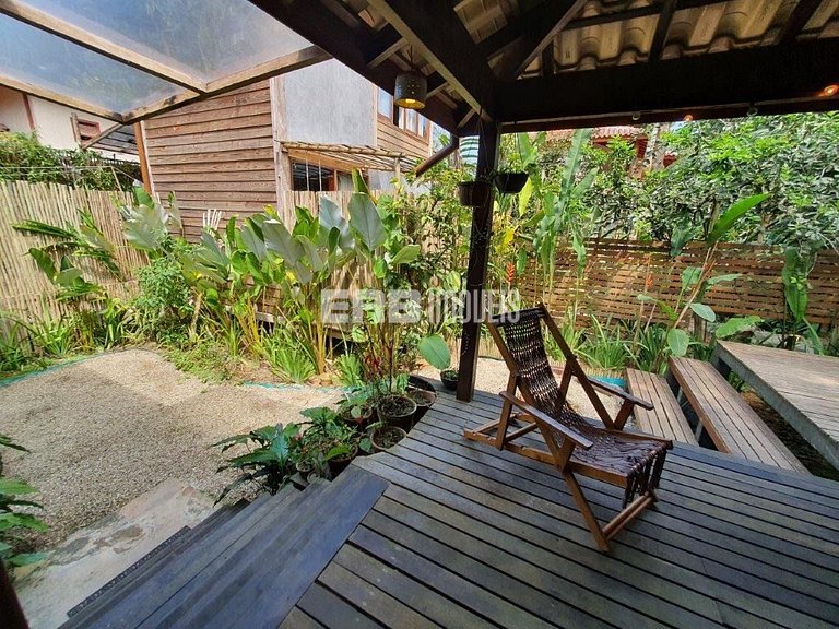 Charmosa casa de praia para locação em Itamambuca