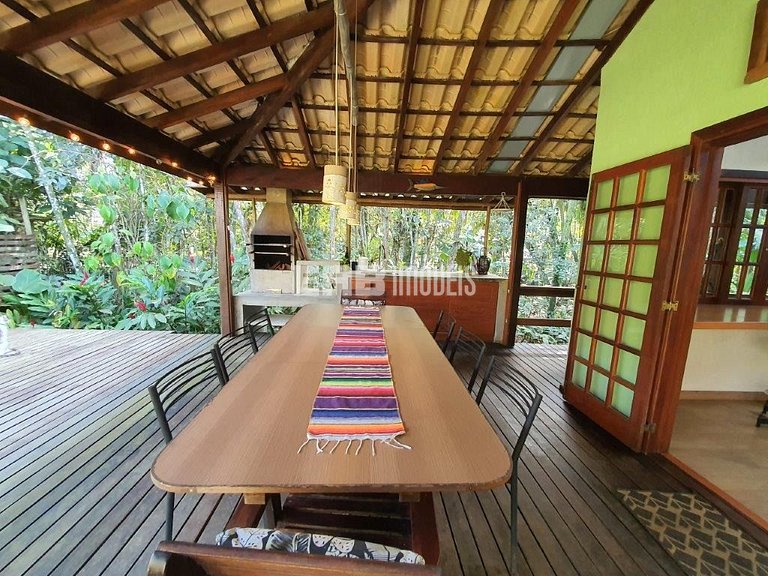 Charmosa casa de praia para locação em Itamambuca