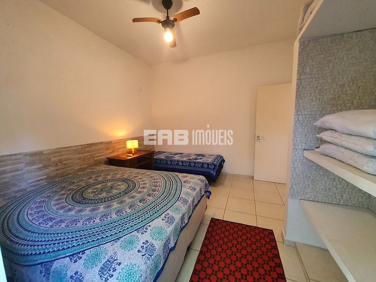 Casa com piscina, para 9 pessoas, a apenas 180m da praia