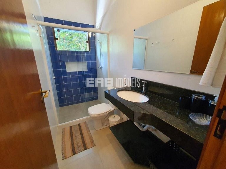 Casa moderna, com piscina, na Praia de Itamambuca