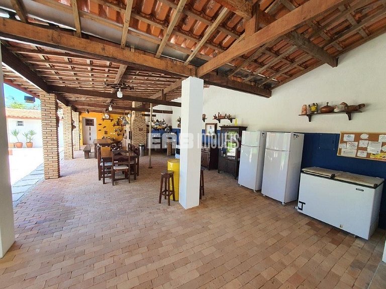 Casa para até 18 pessoas, com 8 dormitórios, na praia de Ita