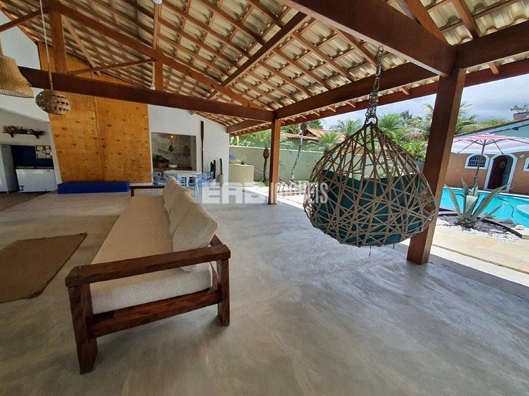 Casa para até 18 pessoas, com 8 dormitórios, na praia de Ita