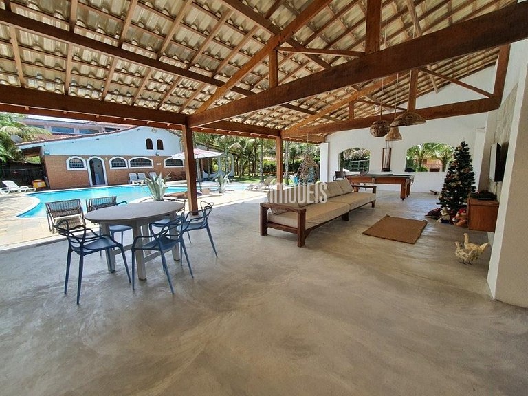 Casa para até 18 pessoas, com 8 dormitórios, na praia de Ita