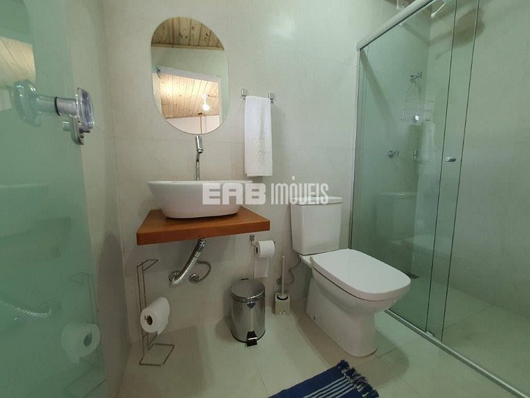 Casa para até 18 pessoas, com 8 dormitórios, na praia de Ita