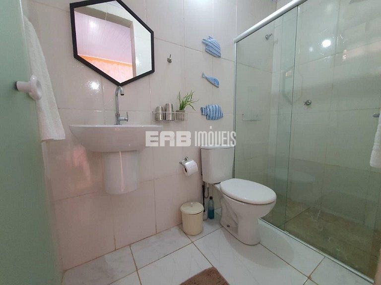 Casa para até 18 pessoas, com 8 dormitórios, na praia de Ita