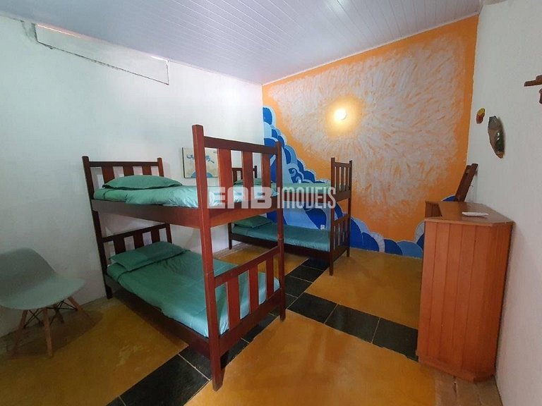 Casa para até 18 pessoas, com 8 dormitórios, na praia de Ita