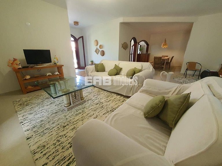 Casa para até 18 pessoas, com 8 dormitórios, na praia de Ita