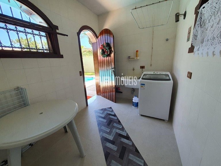 Casa para até 18 pessoas, com 8 dormitórios, na praia de Ita