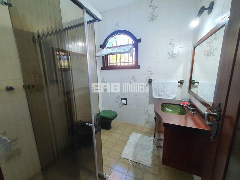 Casa para até 18 pessoas, com 8 dormitórios, na praia de Ita