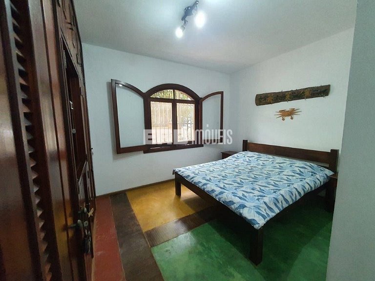 Casa para até 18 pessoas, com 8 dormitórios, na praia de Ita