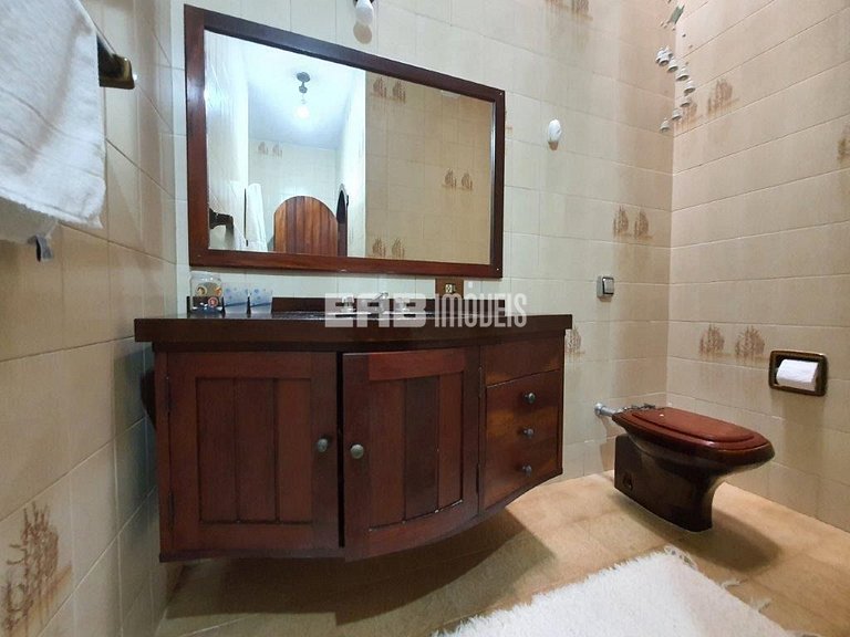 Casa para até 18 pessoas, com 8 dormitórios, na praia de Ita