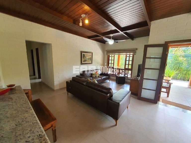 Casa térrea para 6 pessoas em Itamambuca