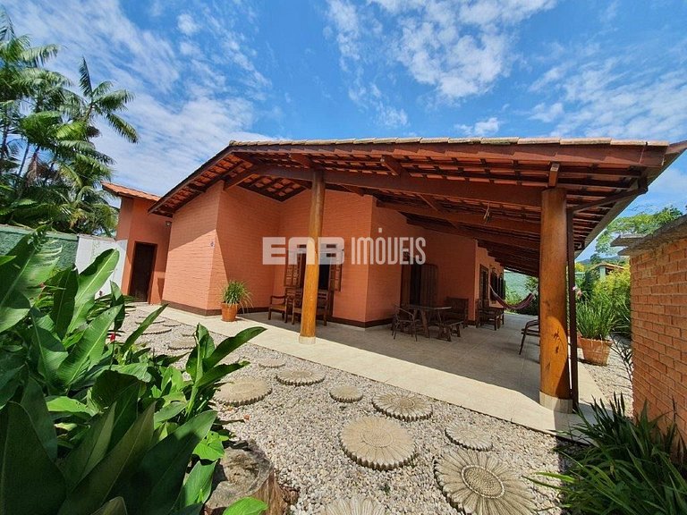 Casa térrea para 6 pessoas em Itamambuca