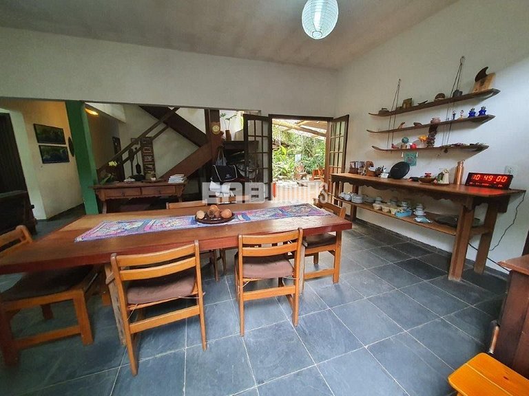 Casa com 8 suítes na Praia de Itamambuca, Ubatuba