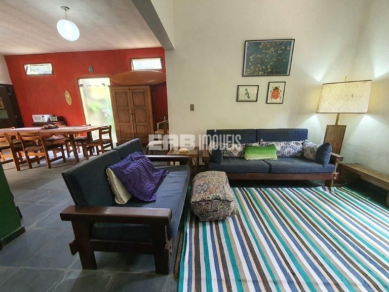 Casa com 8 suítes na Praia de Itamambuca, Ubatuba