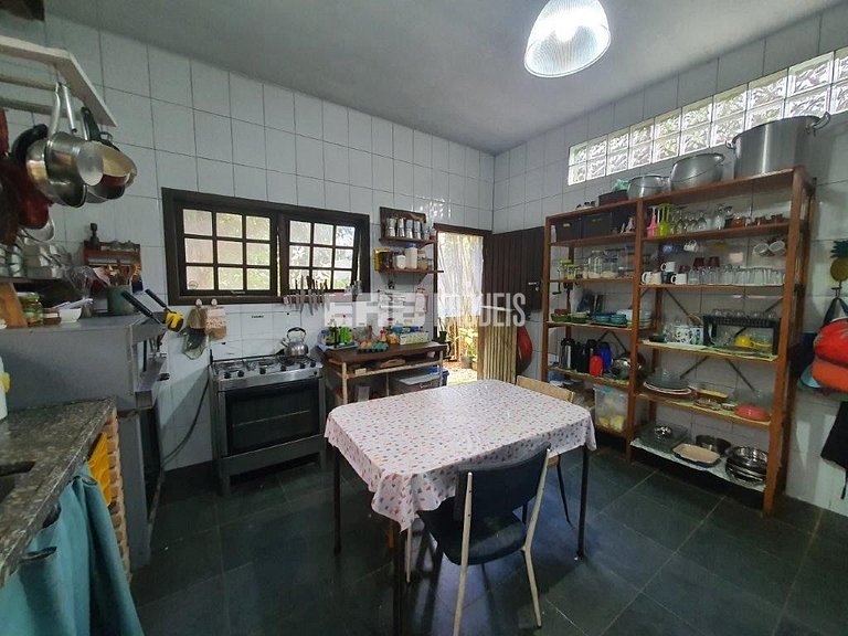 Casa com 8 suítes na Praia de Itamambuca, Ubatuba